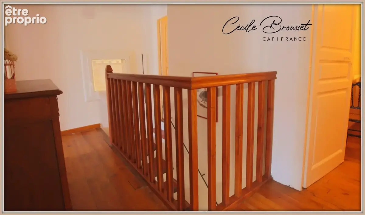 Maison de village rénovée à vendre 7 pièces SAINT LAURENT DE CERDANS (66) - photo 12