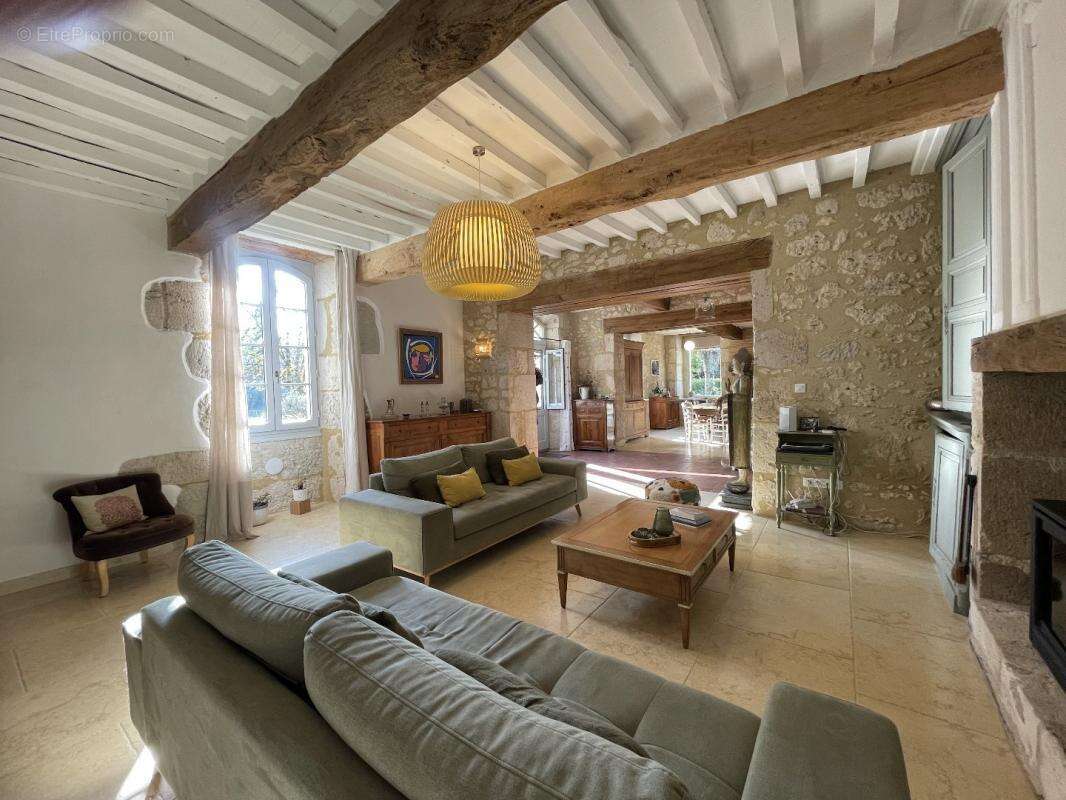 Maison à LA ROMIEU