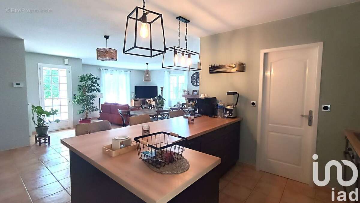 Photo 5 - Maison à PRIGNAC-ET-MARCAMPS