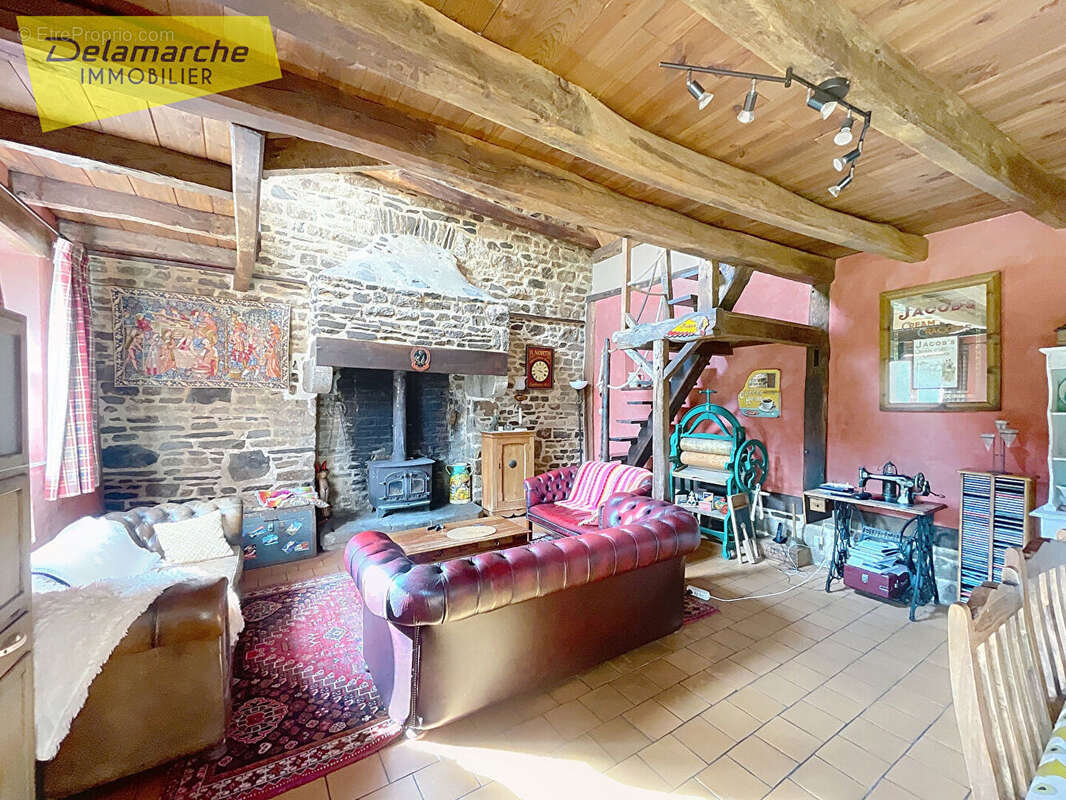 Maison à ISIGNY-LE-BUAT