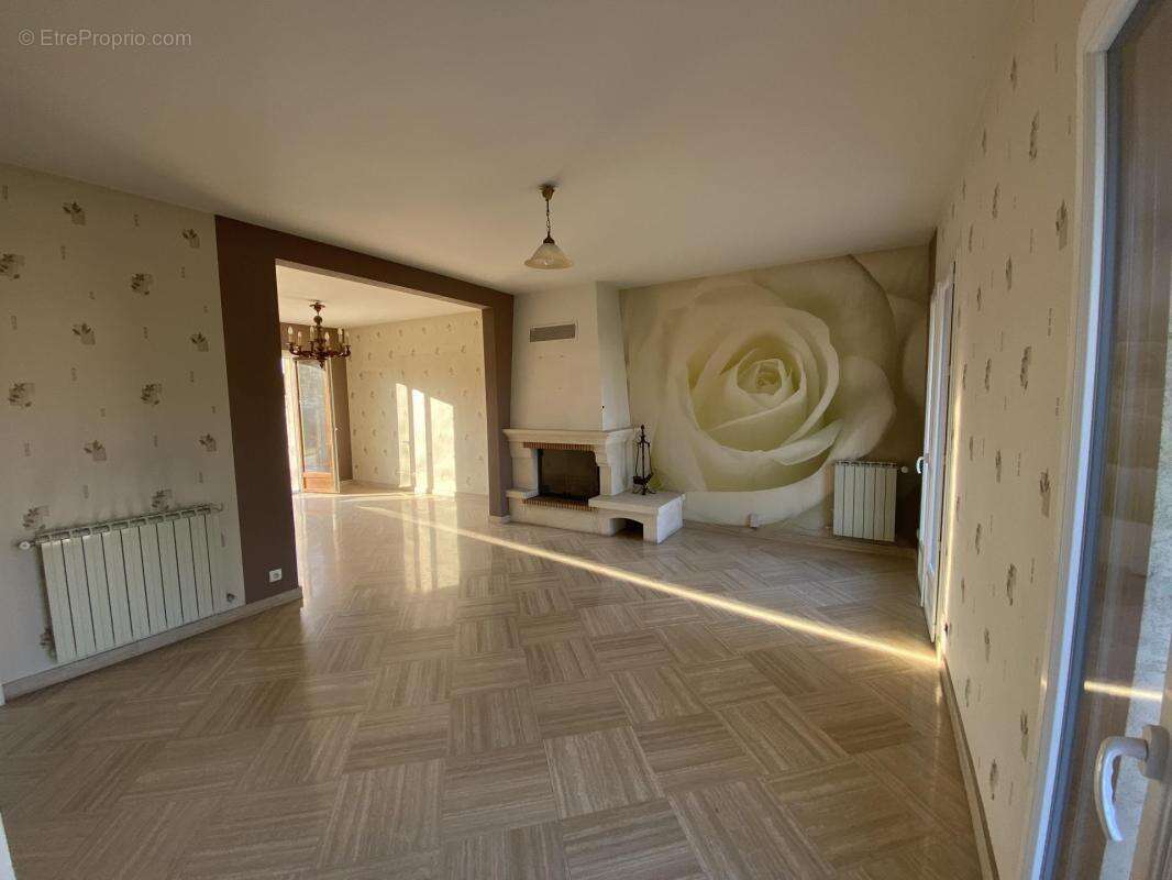 Maison à MORSANG-SUR-ORGE