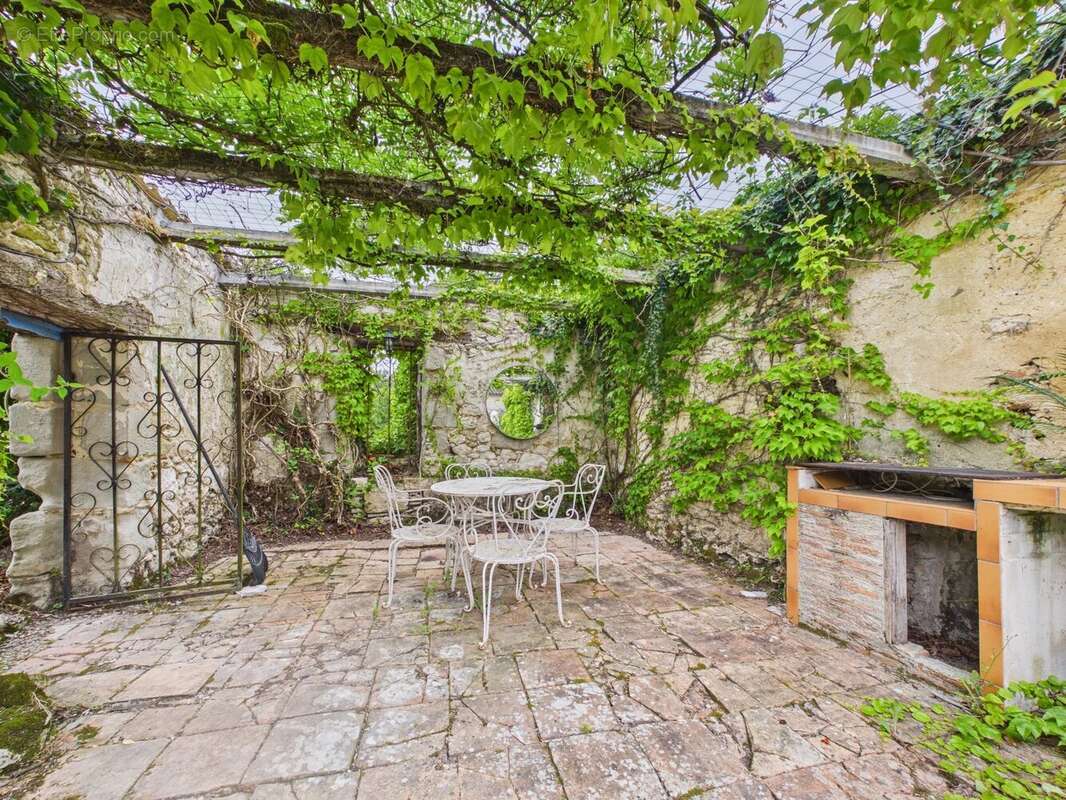 Maison à EYMET