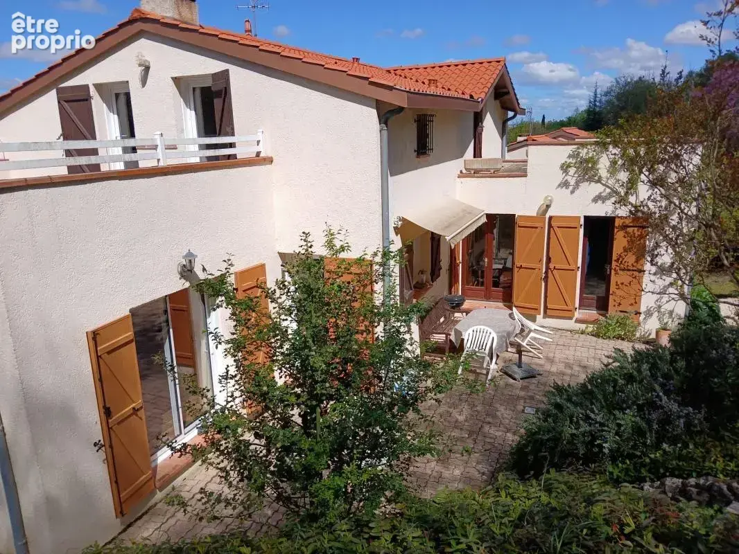 Maison T6 - secteur du Barry - photo 11