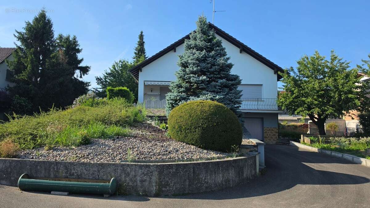 Maison 140 m² à Hesingue  - photo 2