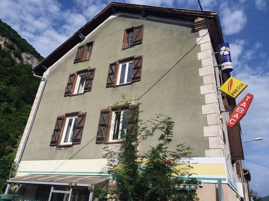Appartement à LUZENAC