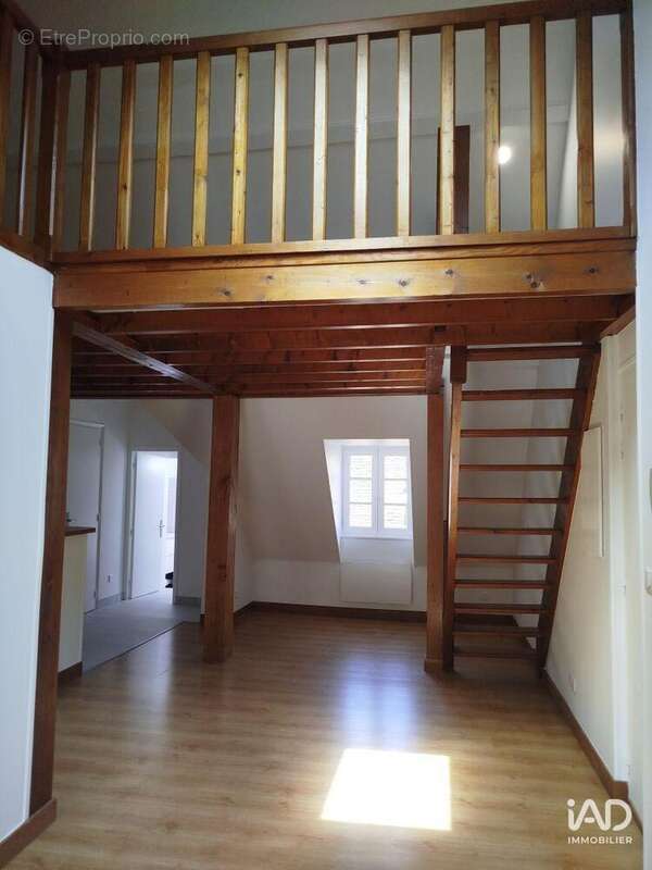 Appartement 49 m² à Nemours  - photo 2