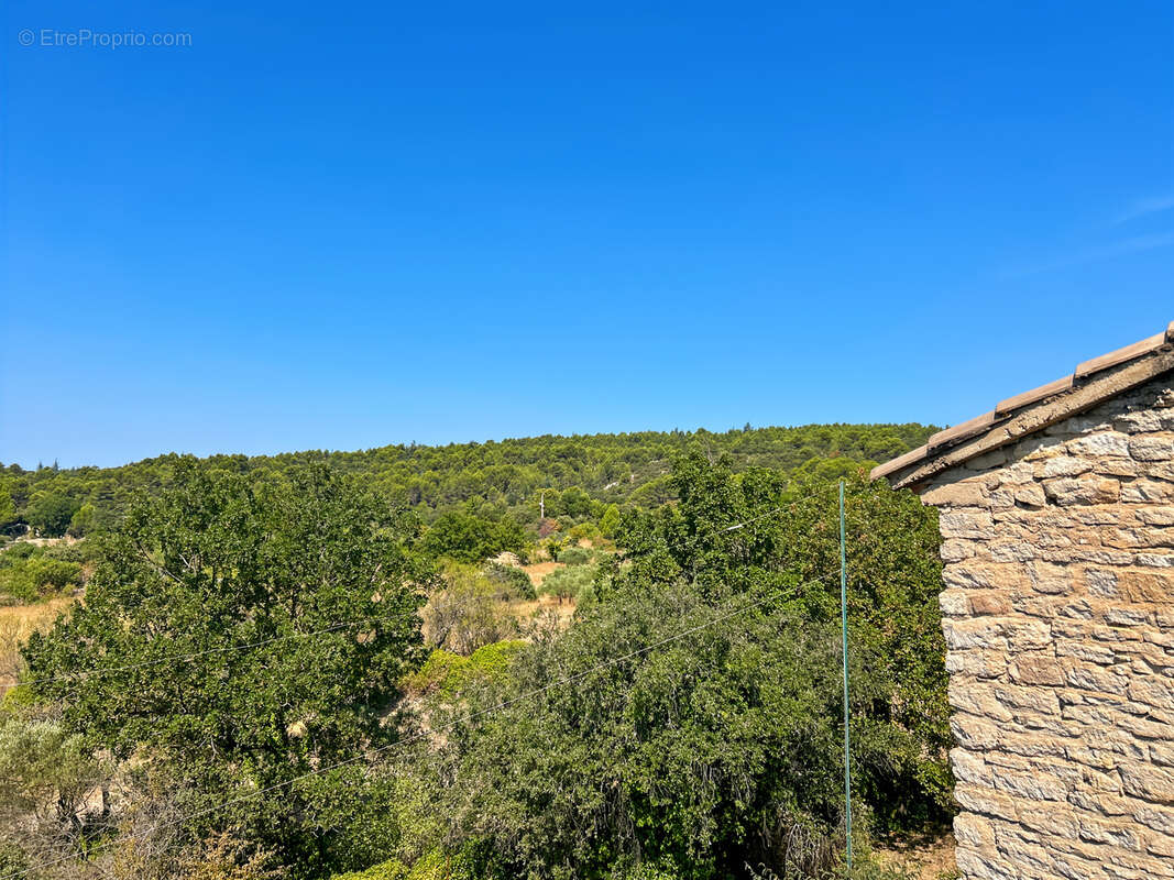 Maison à CABRIERES-D'AVIGNON
