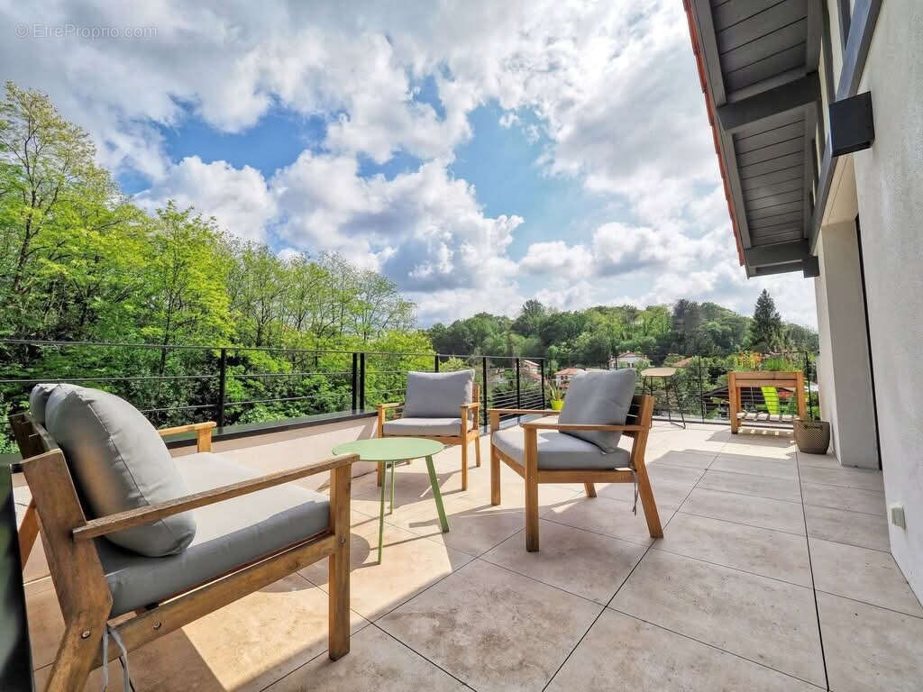 Une propriété d'architecte d'exception au cœur d'un environnement privilégié - photo 2