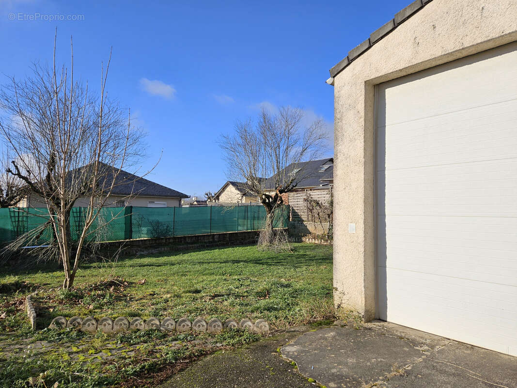 Maison à SEBAZAC-CONCOURES