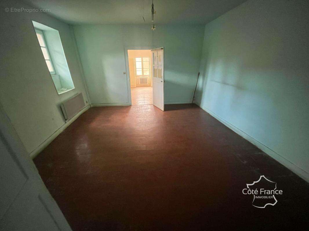 Appartement à CLAMECY