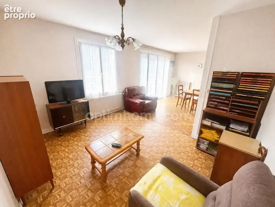 Maison de plain-pied avec vue sur les champs, près de 2 000 m² de terrain NERIGEAN (33) - photo 4