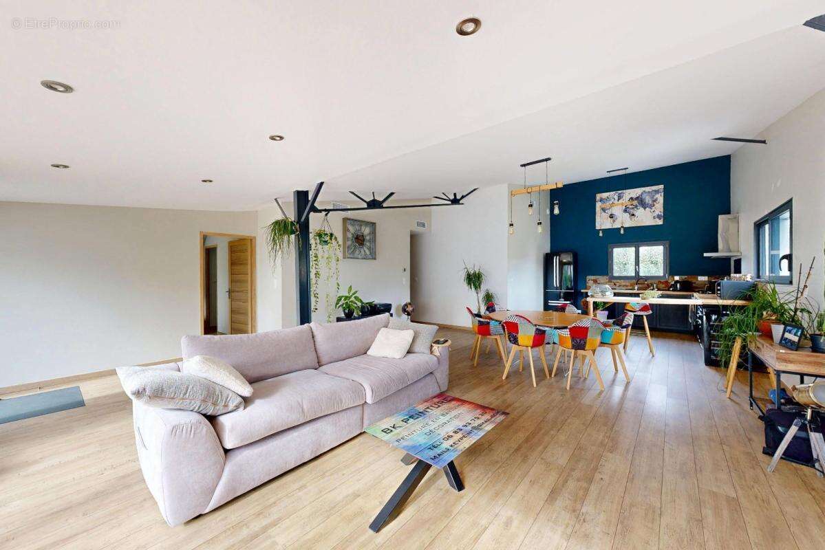 Maison à MALEMORT-DU-COMTAT