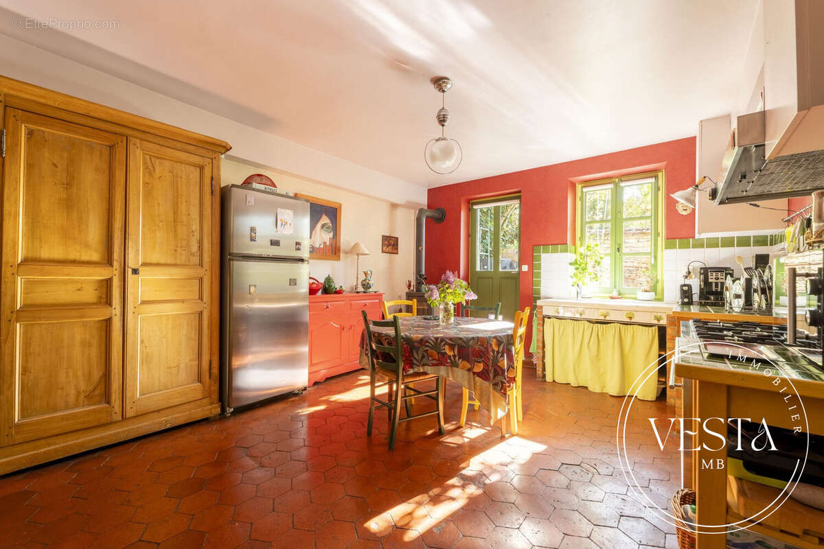Maison 150 m² à Fontaine-Les-Dijon  - photo 4