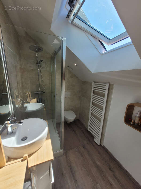 Appartement à SAINT-CASSIN