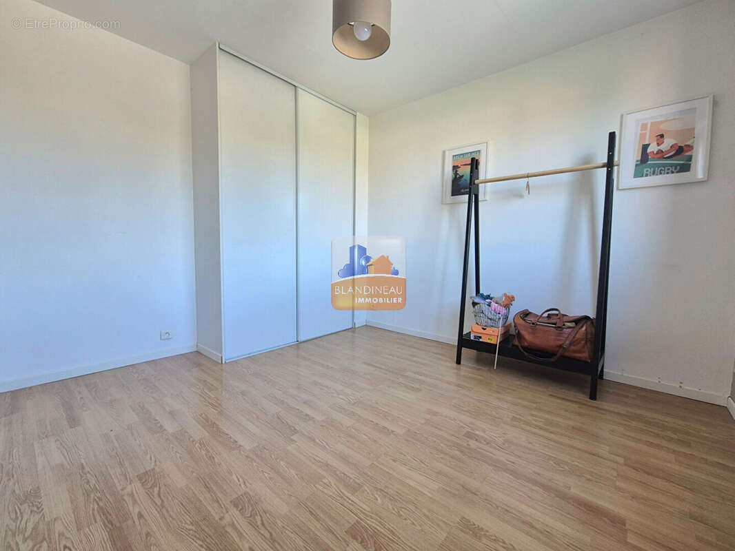 Maison à BOUGUENAIS