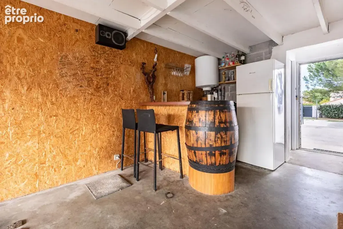 Maison Gorges 6 P . 4 Chs . Bureau . 126.3 M² . Double garages . T 932 M² . Terrasse . Abri jardin - photo 17