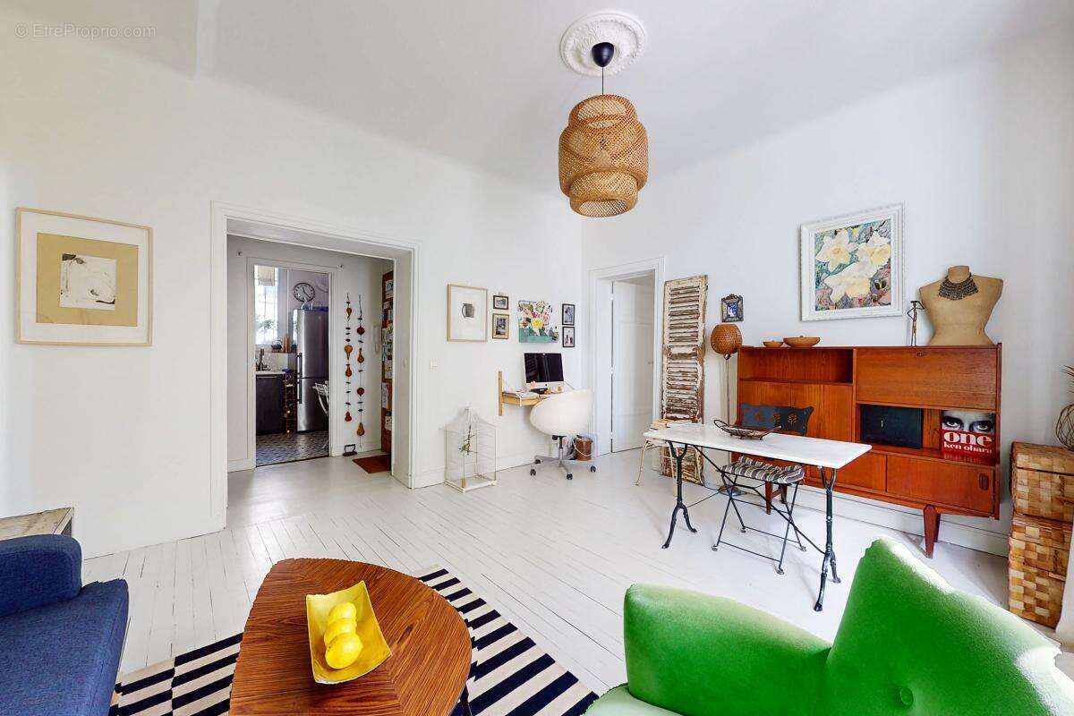 Appartement à BOIS-COLOMBES