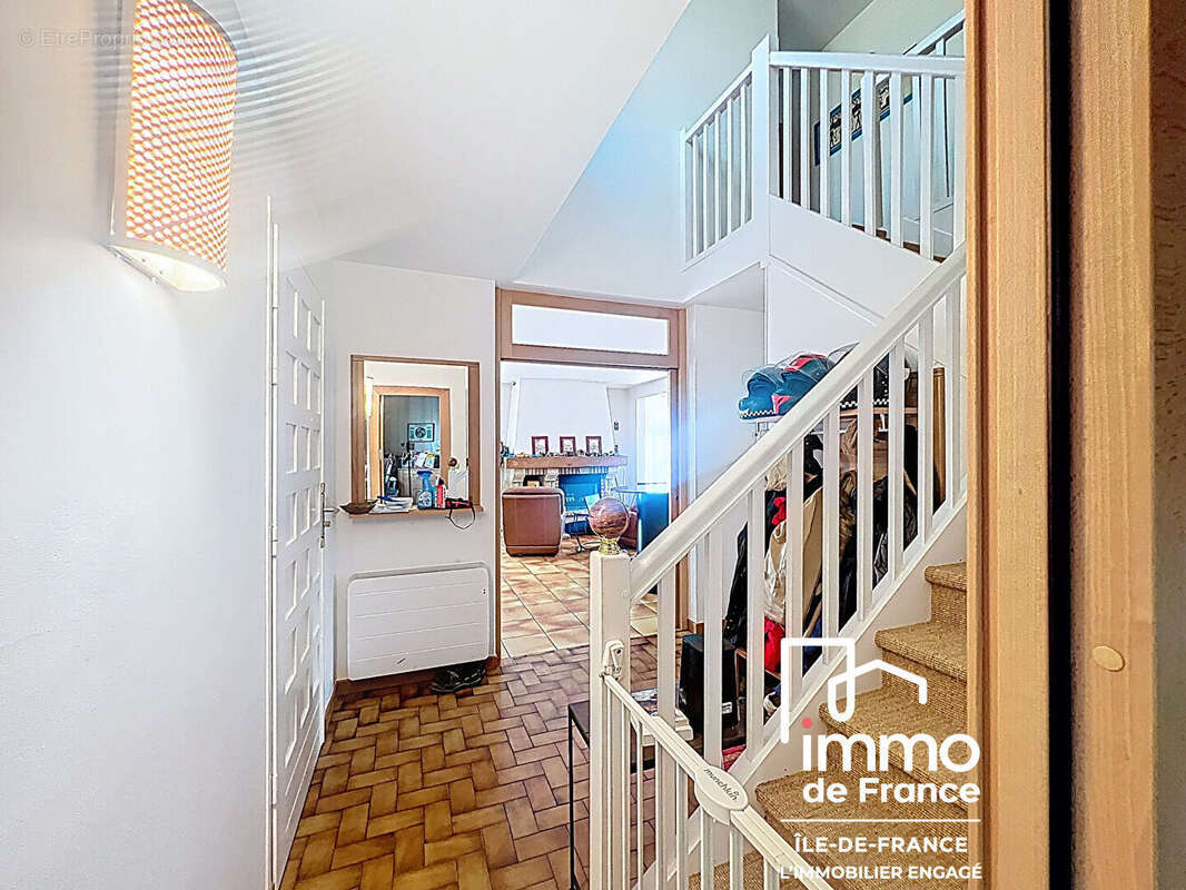 À 5 minutes de Chartres - Propriété familiale d'exception avec piscine chauffée et parc paysagé - photo 5