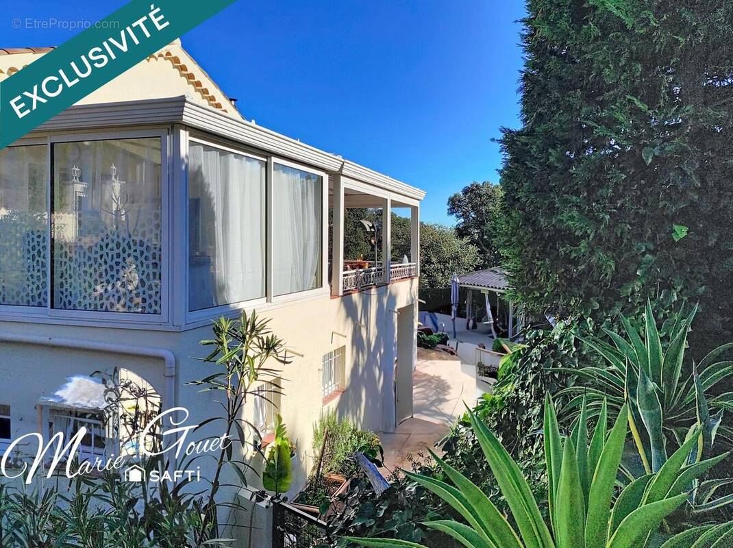 Photo 1 - Maison à FREJUS