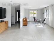 Photo 1 - Maison à SALAISE-SUR-SANNE