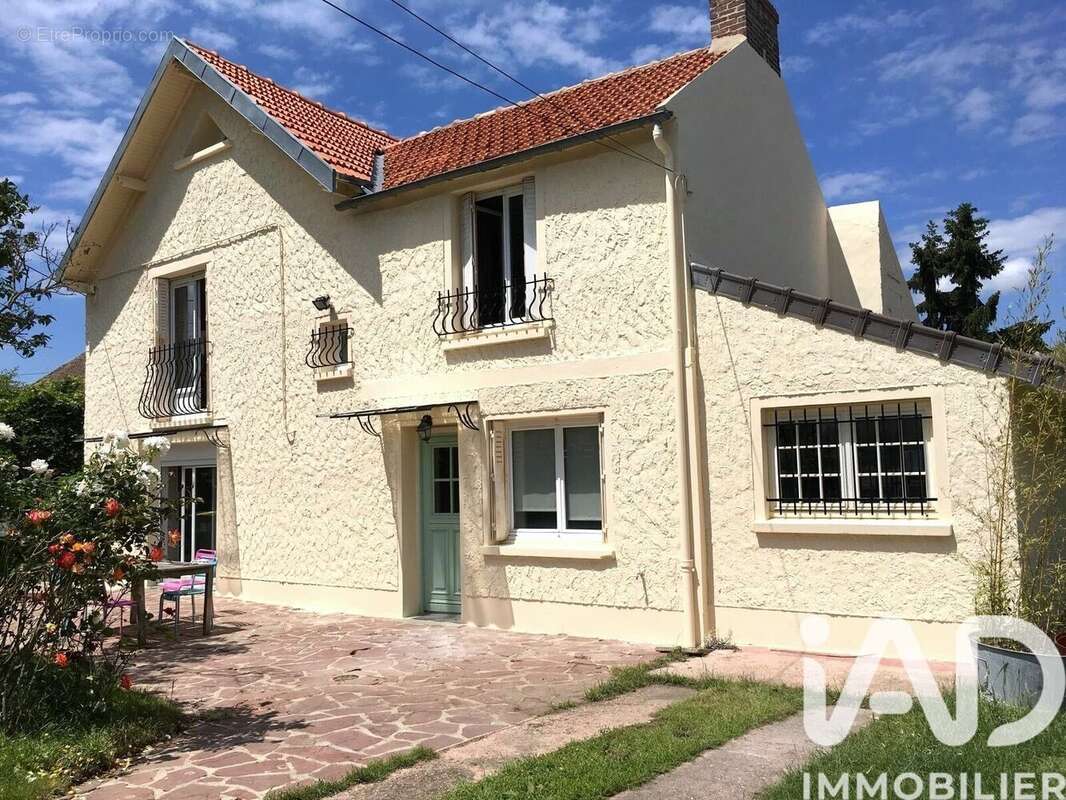 Photo 5 - Maison à BURES-SUR-YVETTE