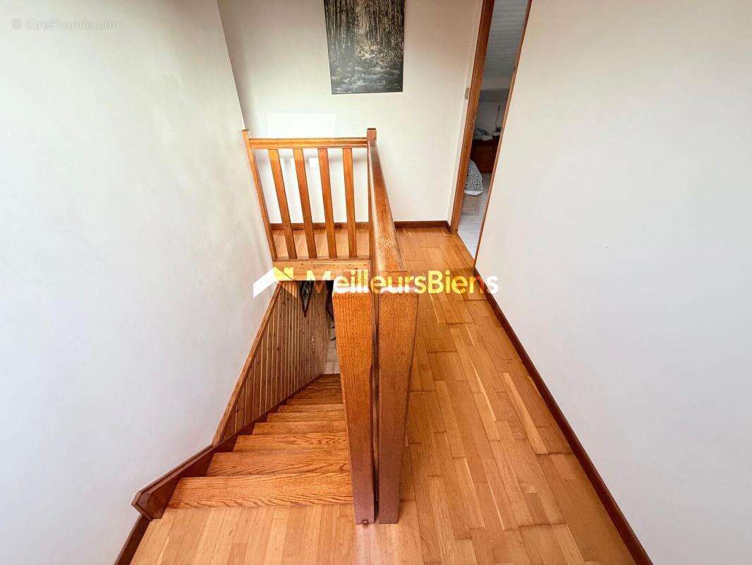 Maison à AUVERS-SUR-OISE