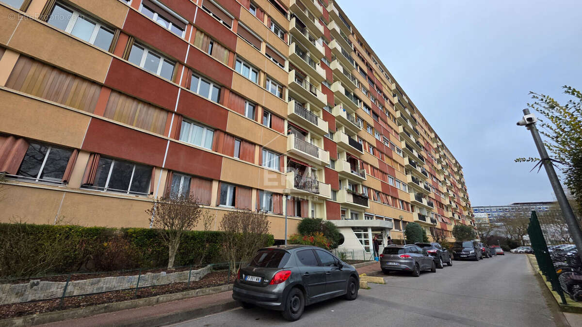 Appartement à MONTREUIL