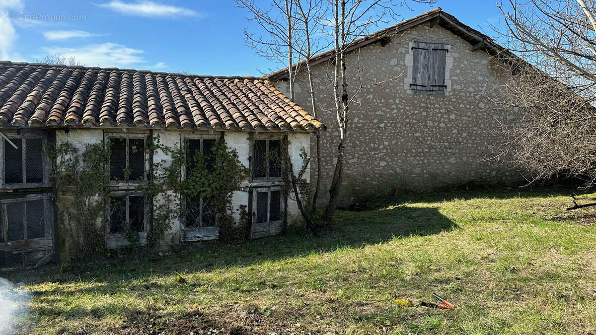 Maison à BOUTEILLES-SAINT-SEBASTIEN