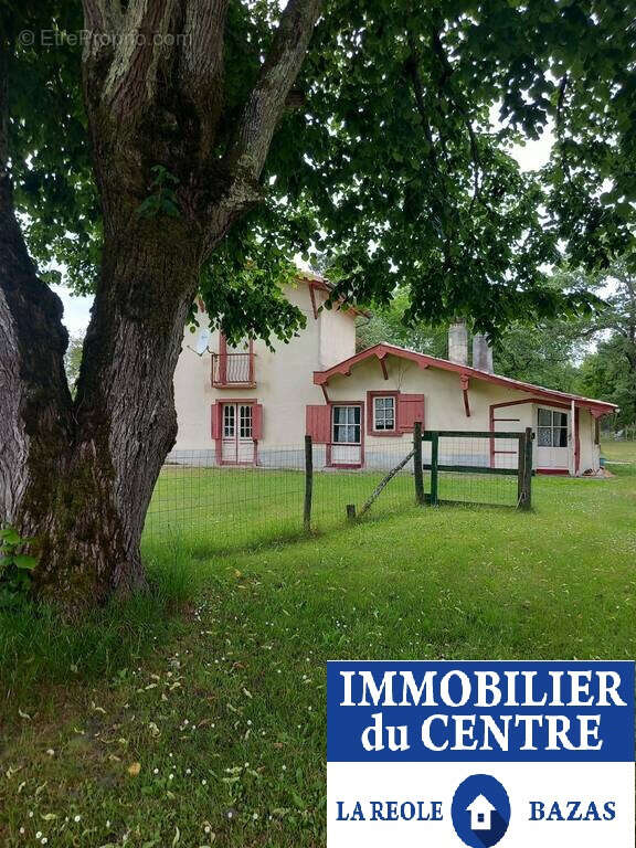 Maison à LERM-ET-MUSSET