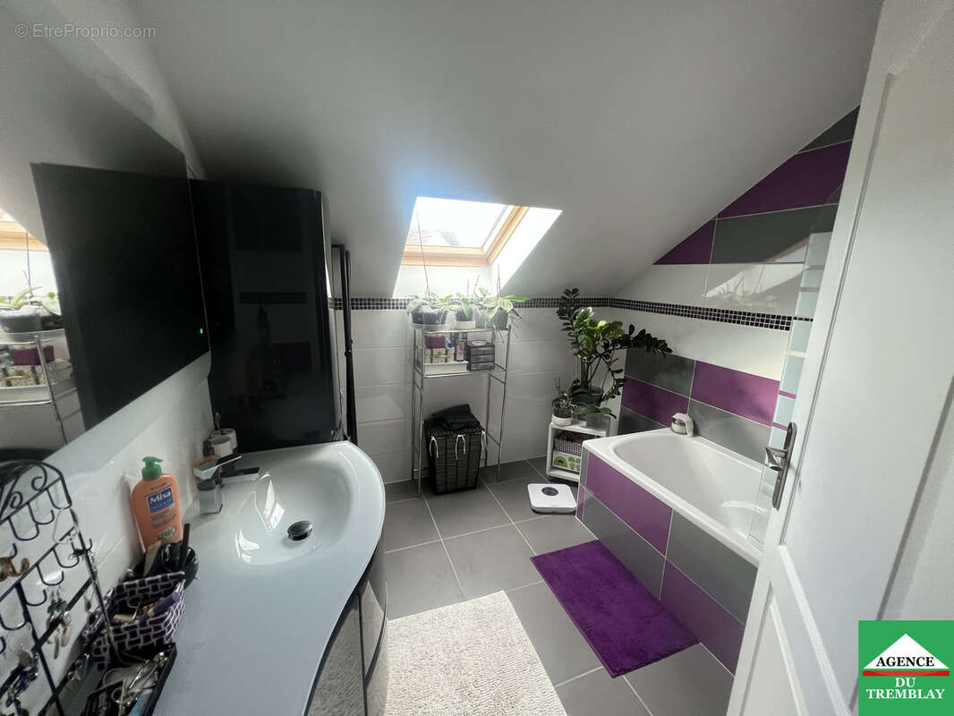 Maison à CHAMPIGNY-SUR-MARNE