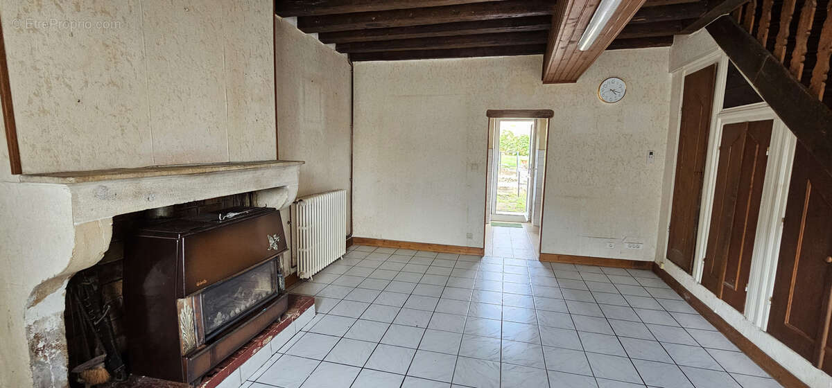Maison à CORVOL-L'ORGUEILLEUX