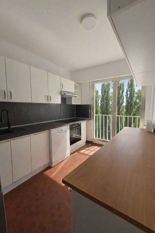 Appartement à VERSAILLES