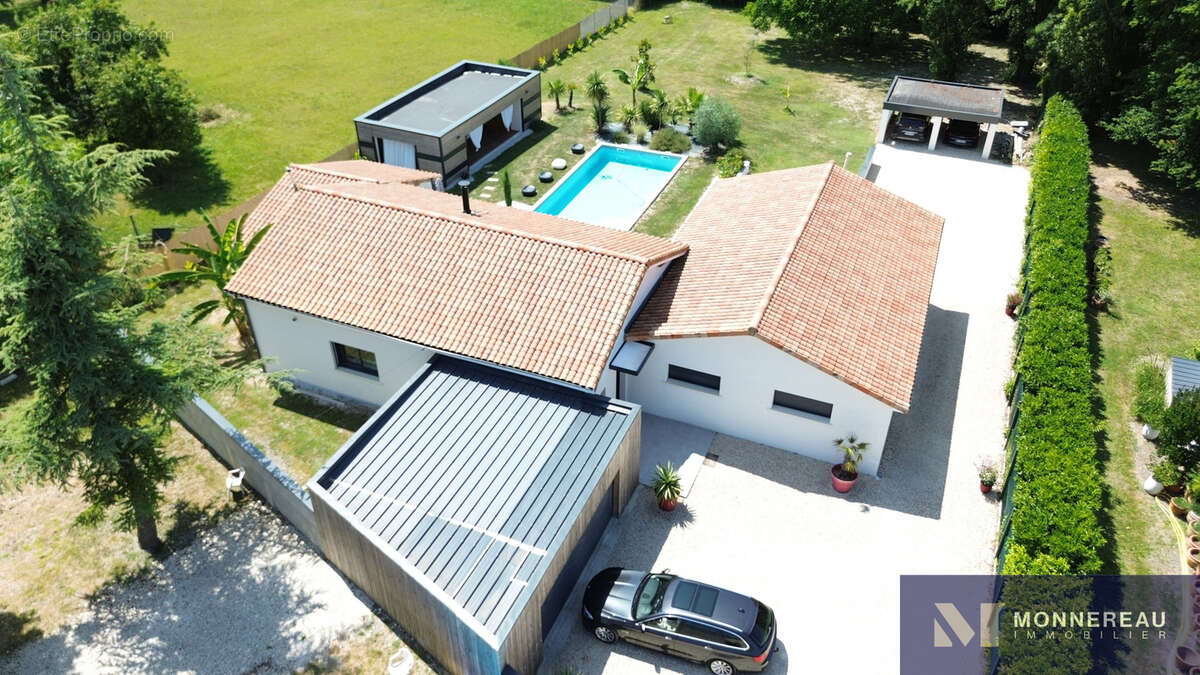Maison à SAINT-MEDARD