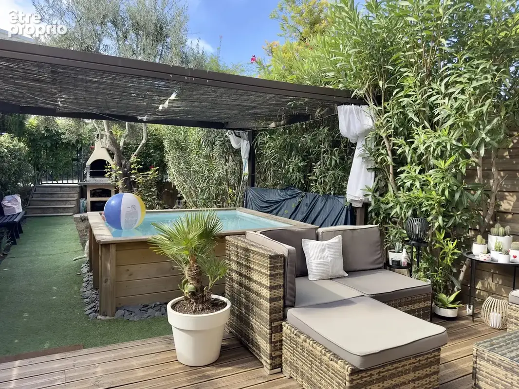Villeneuve-loubet – studio avec jardin, terrasse & piscine - photo 9