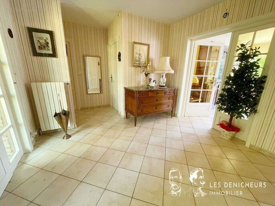 Maison à FLINES-LES-MORTAGNE