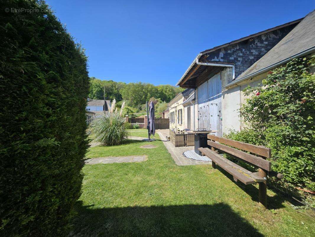 Magnifique longere en pierres de taille, renovee ! - photo 25