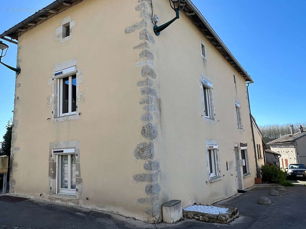 Maison à ANCHE