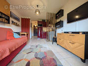 Appartement à MORILLON