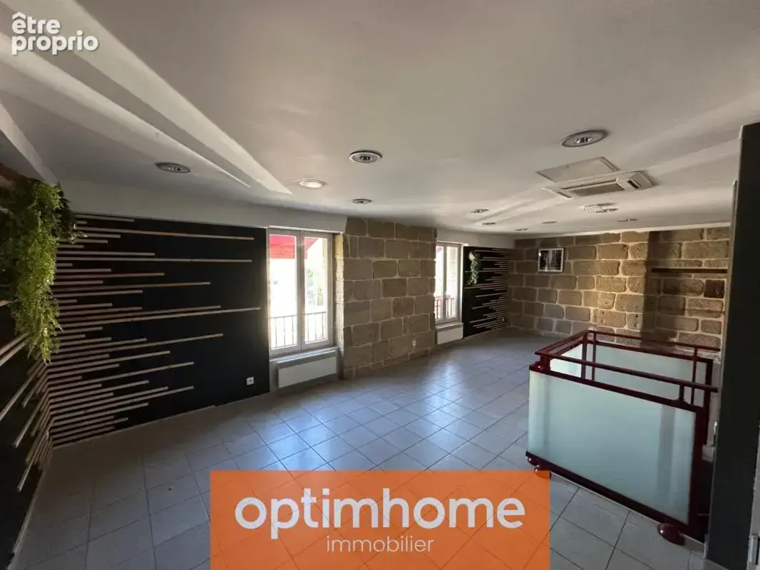 Immeuble professionnel 210 m² – vitrine + jardin 397 m² – Brive - photo 4