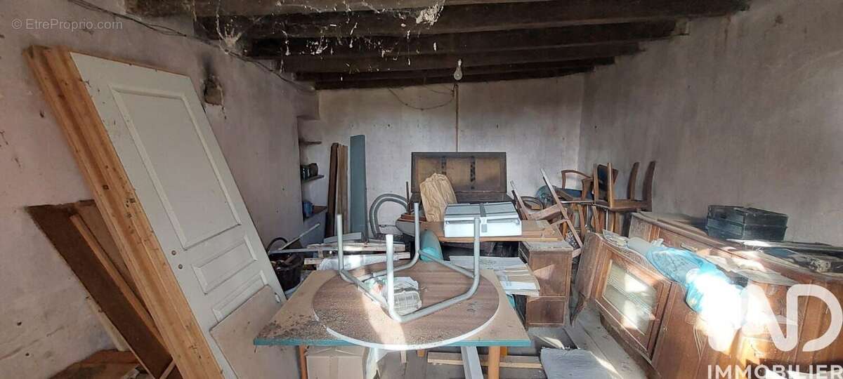Maison 136 m² à Saint-Maurice-Pres-Pionsat  - photo 5