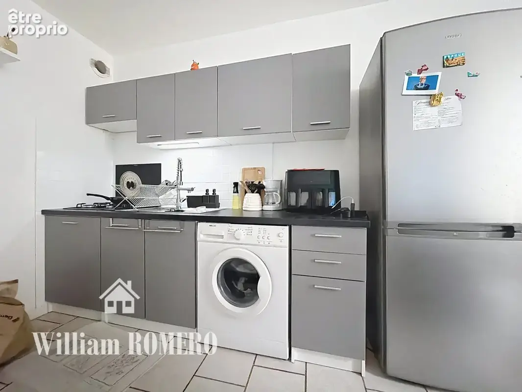 Appartement 144 m² à Saint-Etienne-De-Montluc  - photo 6