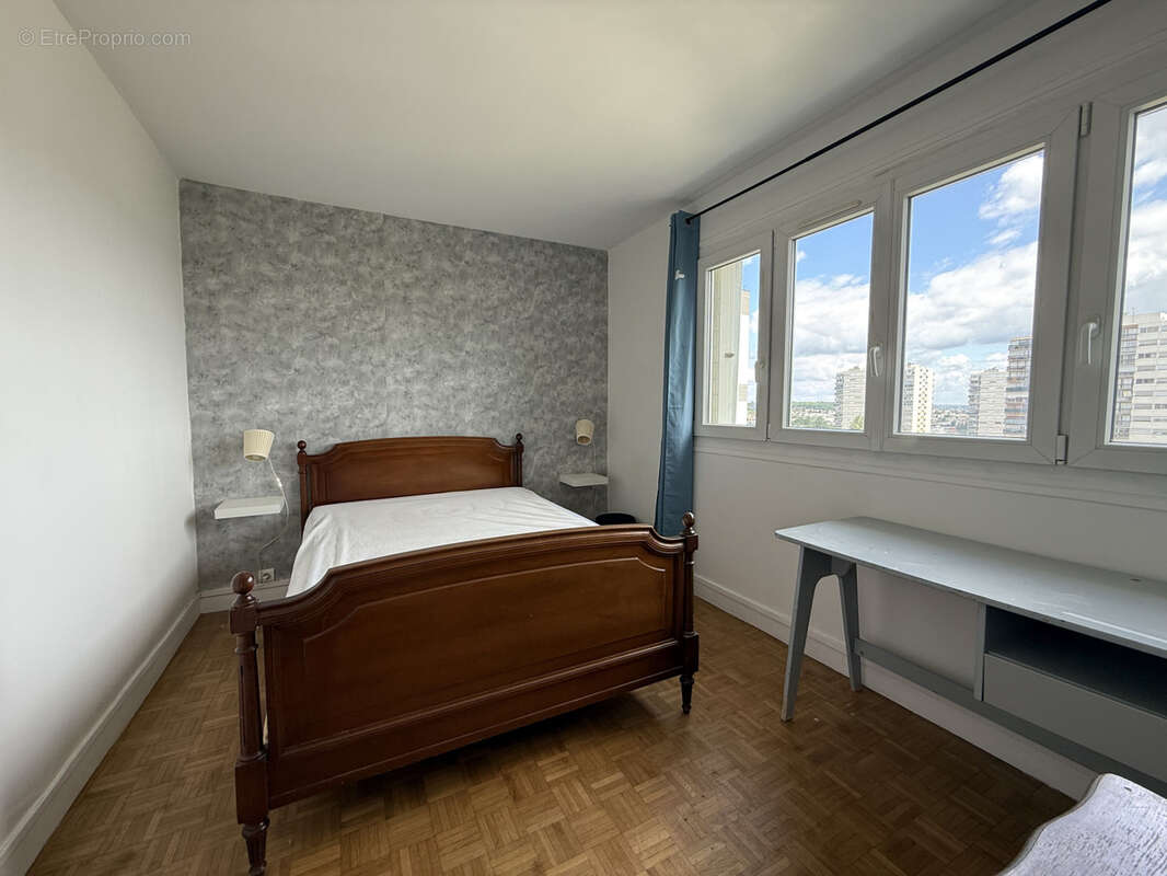 Appartement à FONTENAY-SOUS-BOIS