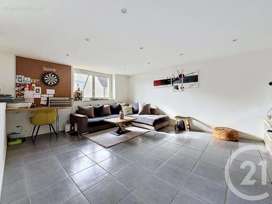 Appartement à VAROIS-ET-CHAIGNOT