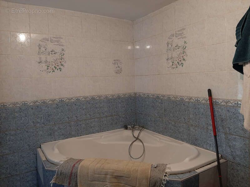 Maison à TOULON-SUR-ARROUX