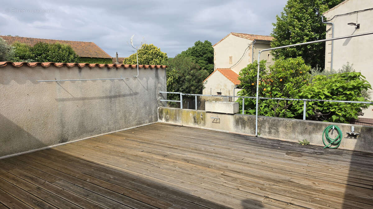 Maison à SAINT-GILLES
