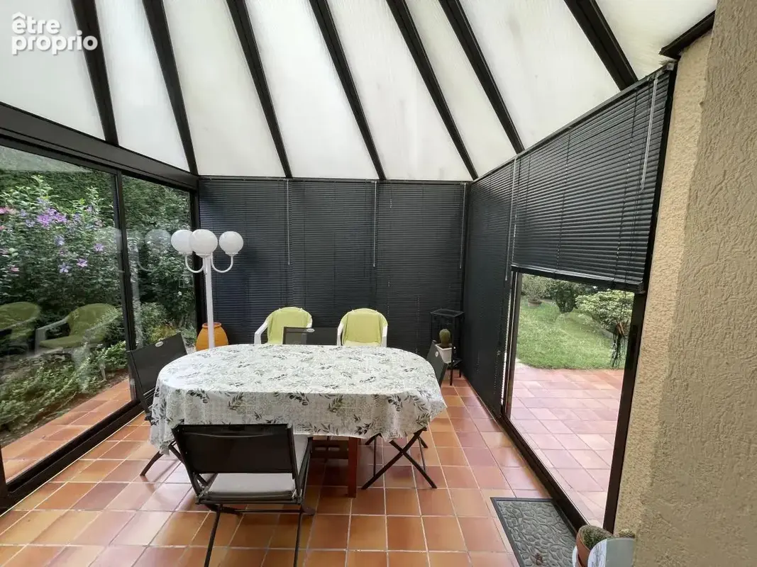 Maison 5 pièces 96 m² à vendre à Valence (26000) - photo 5