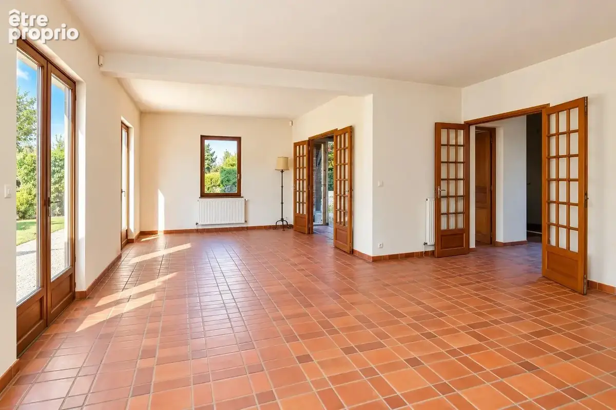 Chatou - triangle d'or a 10 mn du rer - maison de 201m2 - terrain 872 m² - 4 chambres - photo 4