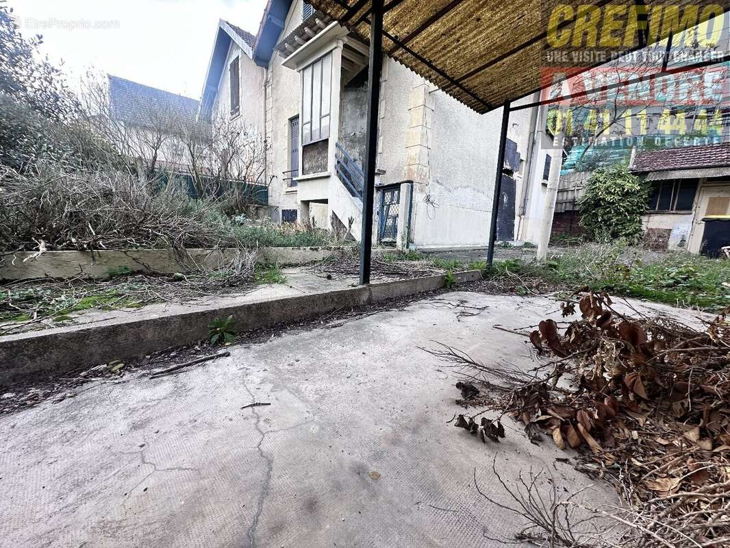 Maison à ASNIERES-SUR-SEINE