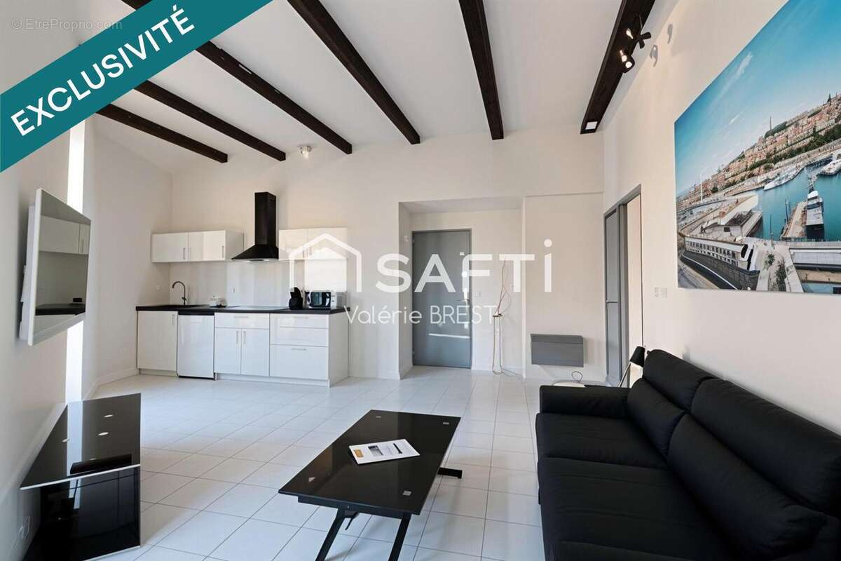 Photo 2 - Appartement à MARSEILLE-8E