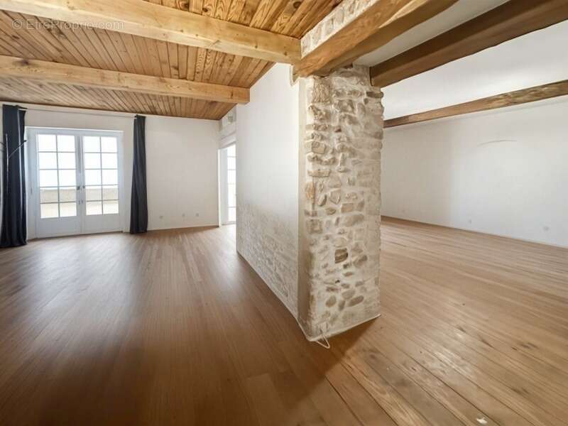 Maison à NEMOURS